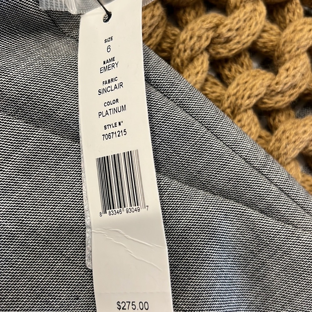 Theory gray Sinclair Emery slacks size 6 - Picture 6 of 9